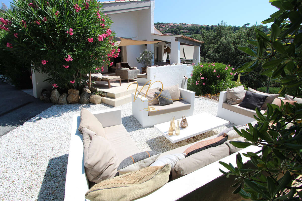 La croix valmer villa haut de gamme entierement renovee vue mer - photo 2