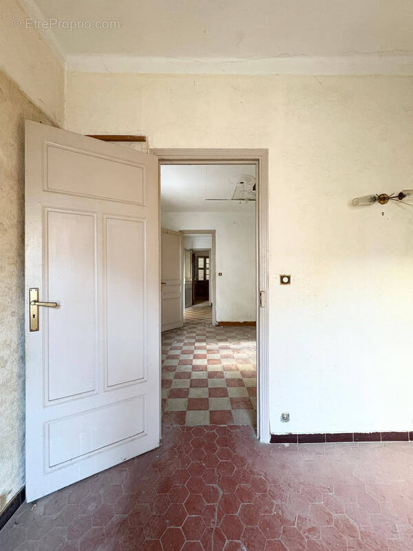 Maison à SAN-MARTINO-DI-LOTA