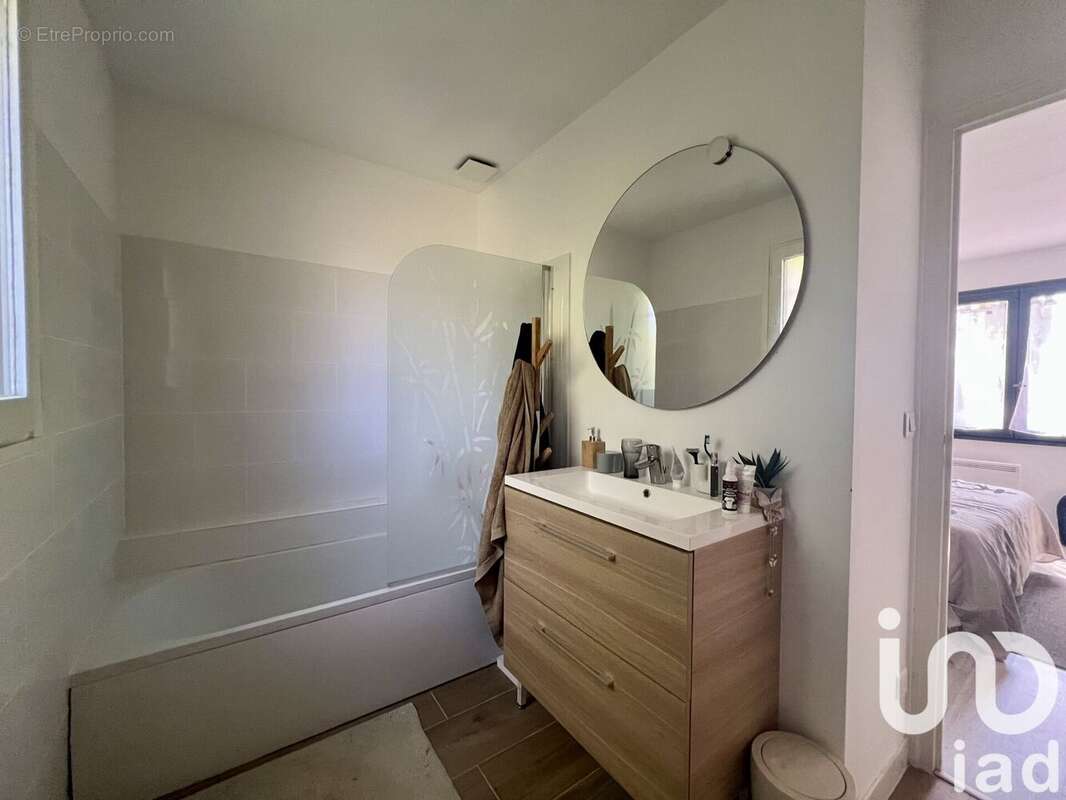 Photo 6 - Maison à BRANNE