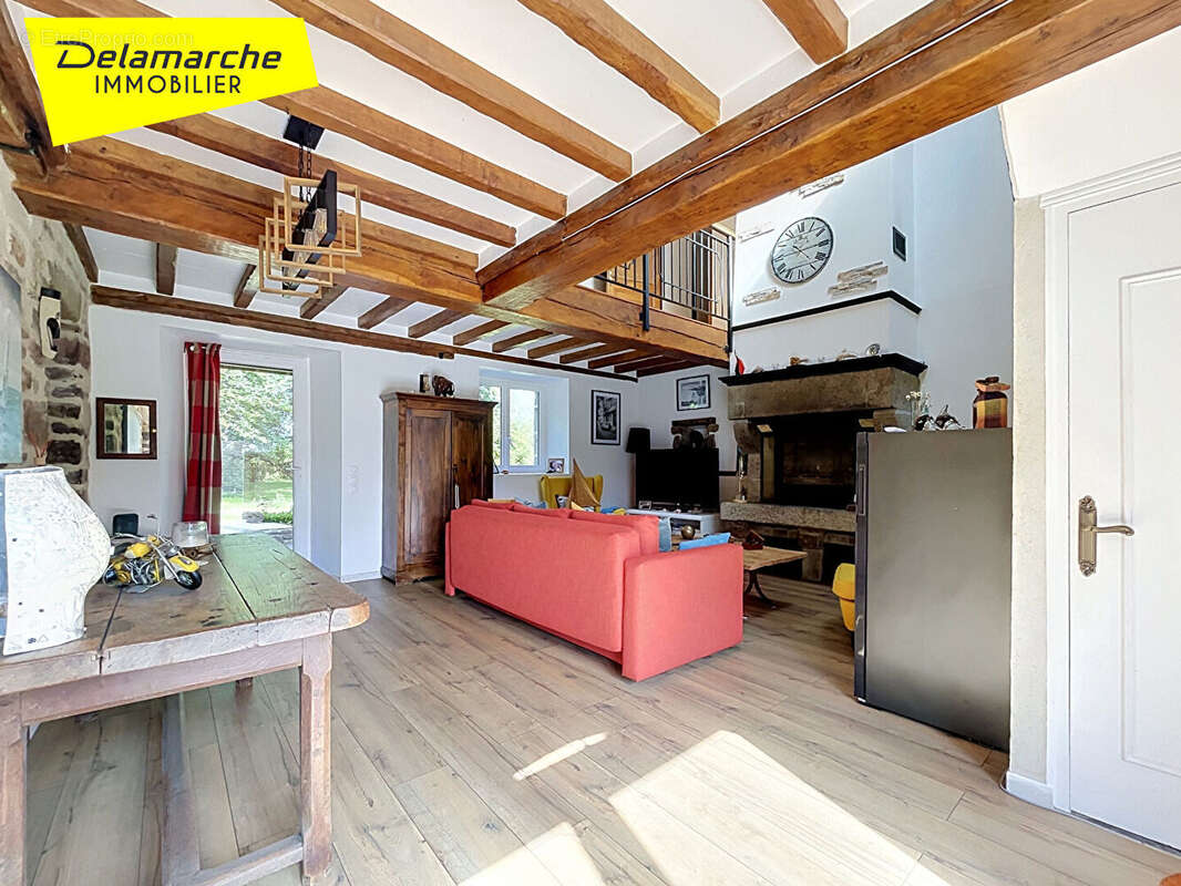 A VENDRE : Charmante maison authentique à proximité de GAVRAY - photo 6