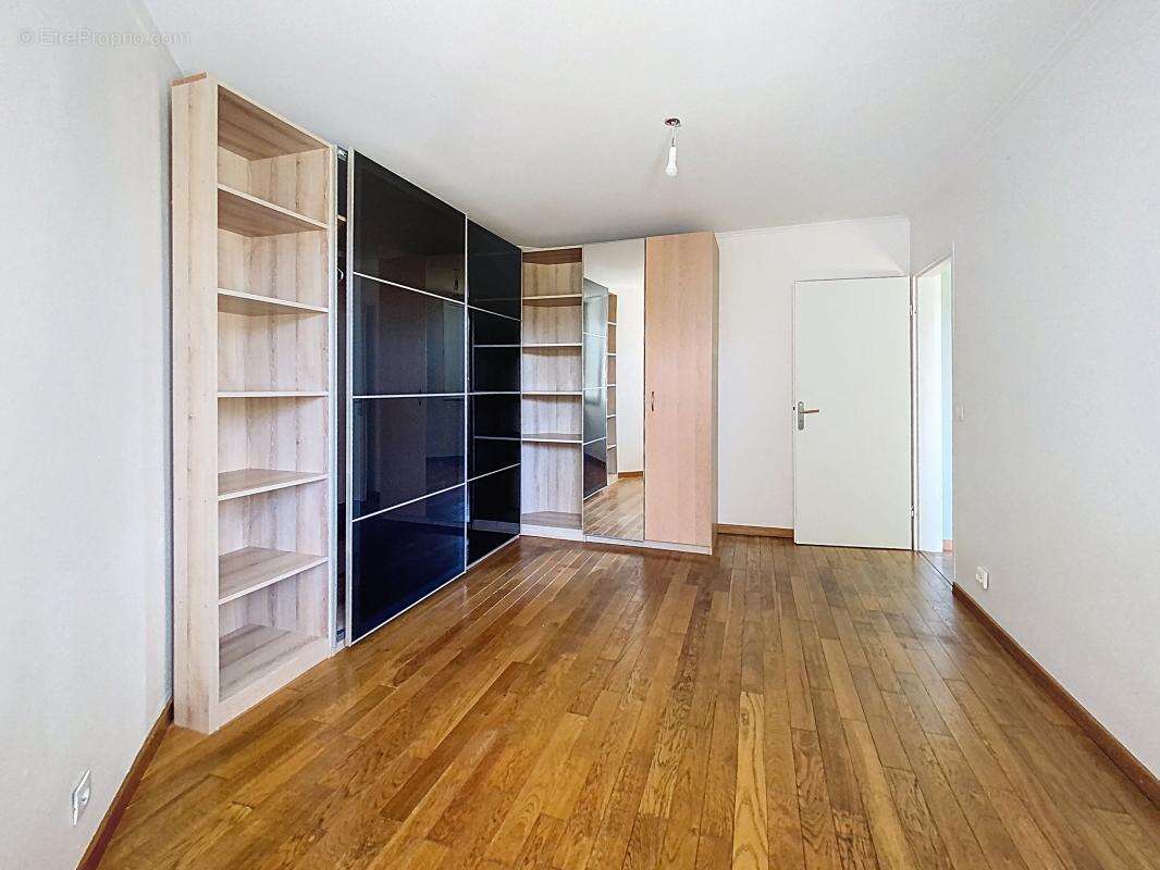 Appartement à GUYANCOURT