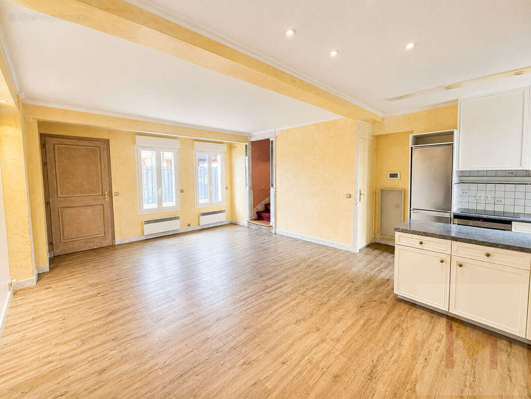 Maison à NEUILLY-PLAISANCE