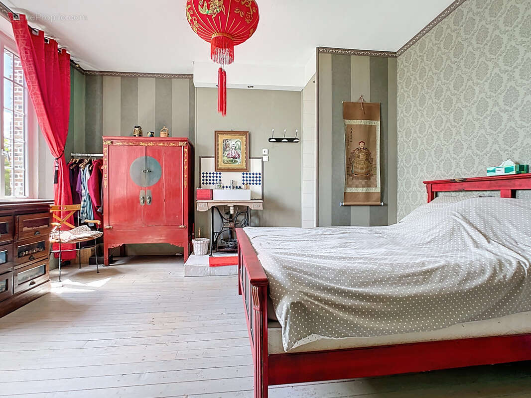 Maison à MONTMIRAIL