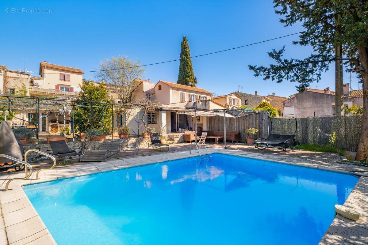 Maison à PEYMEINADE