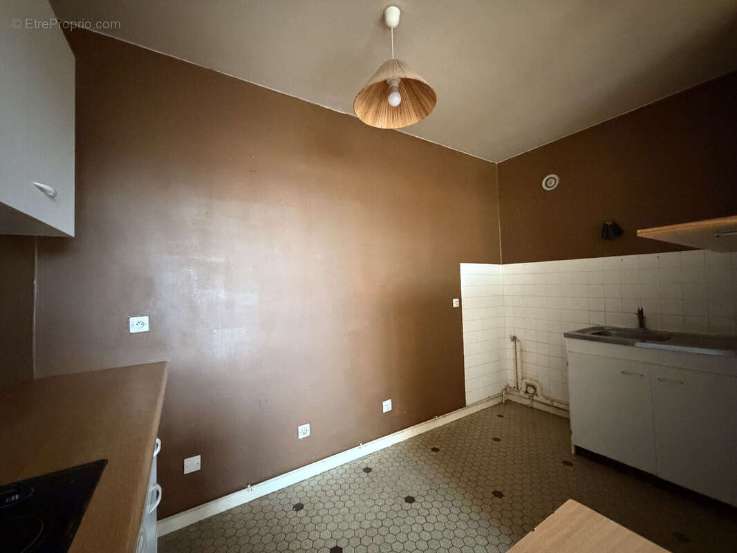 Appartement 42 m² à Bethune  - photo 4