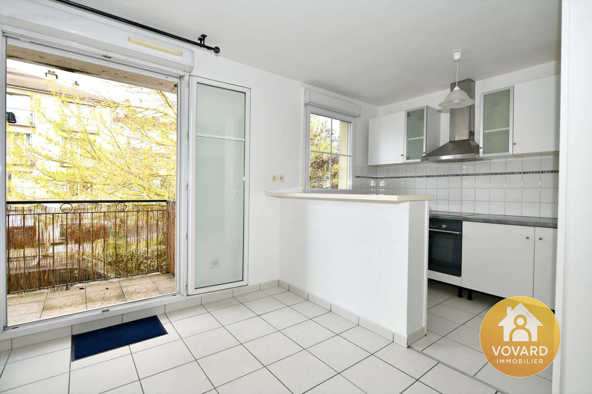 Appartement à SAINT-BRICE-SOUS-FORET