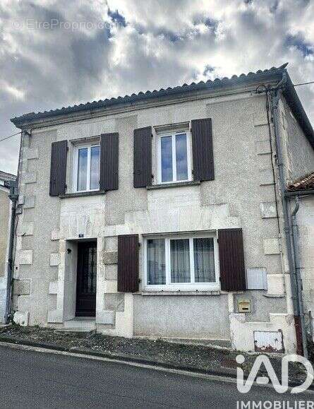 Photo 8 - Maison à ARCHIAC