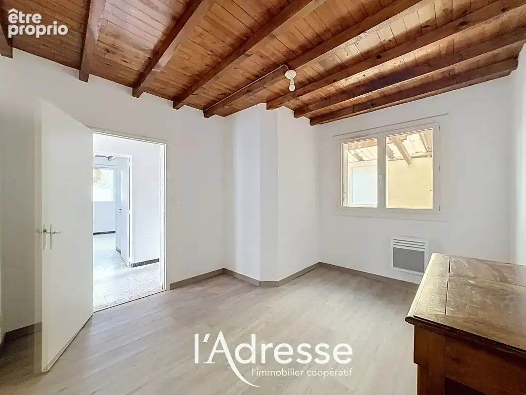 Exclusivité l'Adresse Immobilier - THIL - Maison coeur de village T3 -70 m2 Plain pied + parcelle de 322 m2 + beau garage - photo 10