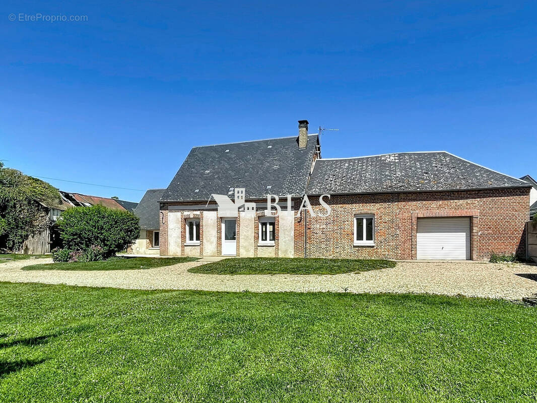 Maison à LE NEUBOURG