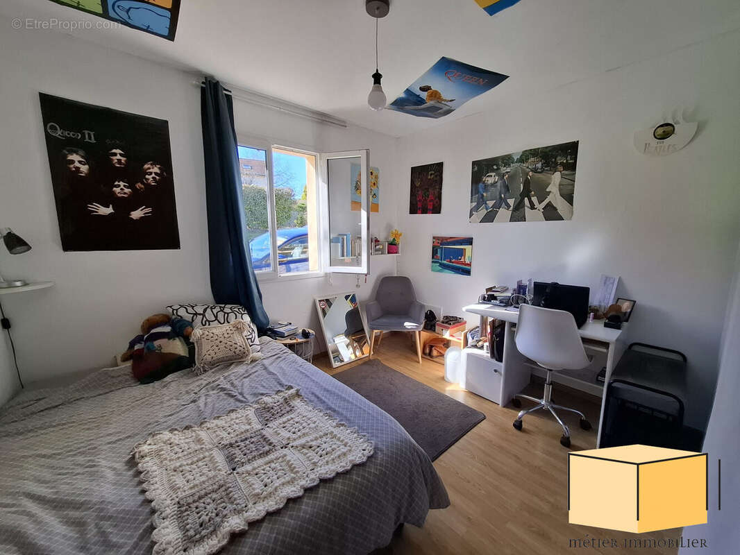 Maison à CHAZEY-BONS