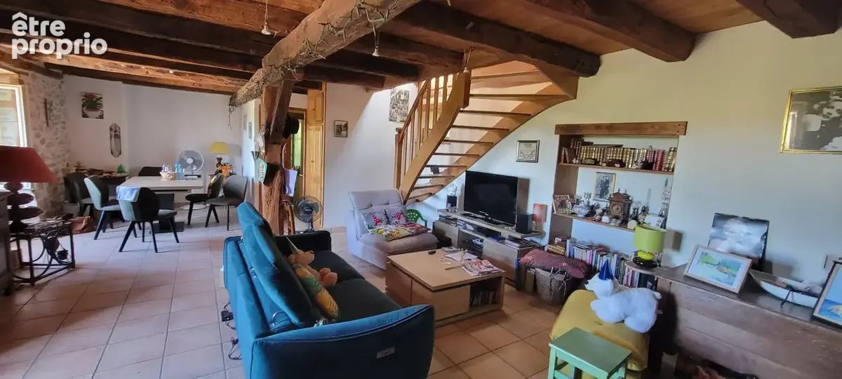 Authentique maison en pierre pleine de charme, à deux pas du lac de Miel - photo 3