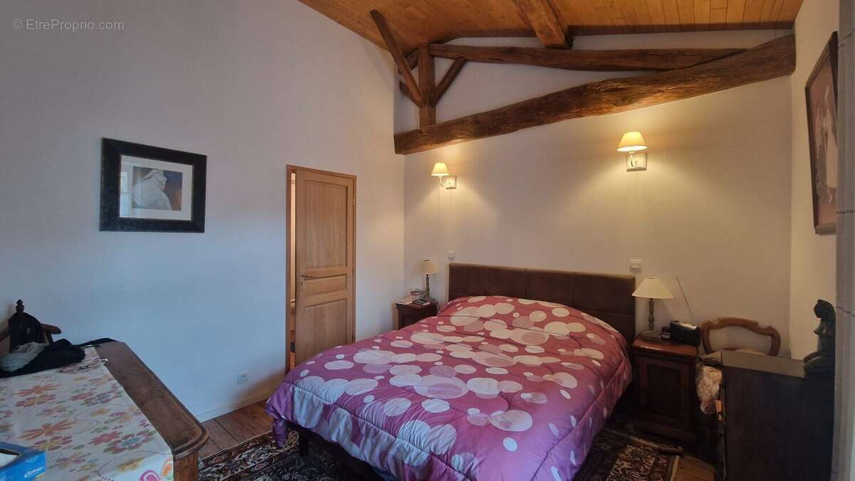 Maison à SAINT-GELAIS