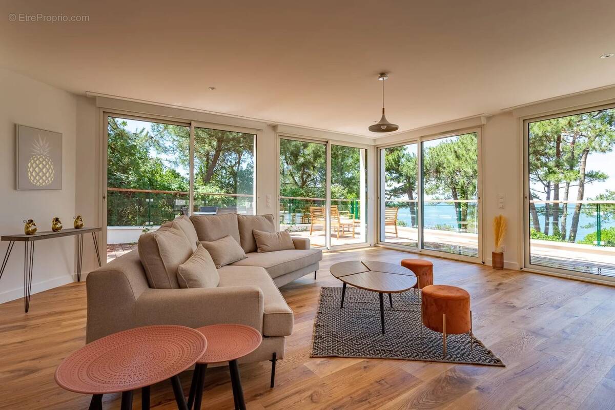 Appartement à LE BOUSCAT