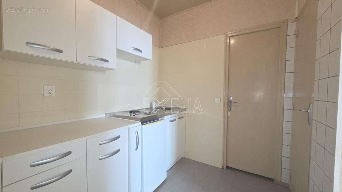 Appartement 2 pièces de 37 m² au 1er étage proche gare en centre ville de mantes la jolie - photo 3
