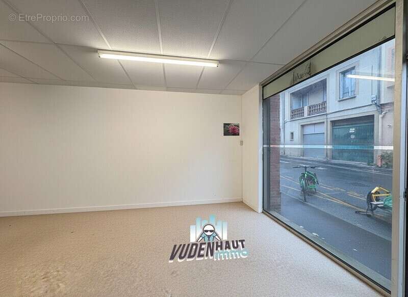 Commerce 375 m² à Toulouse  - photo 32