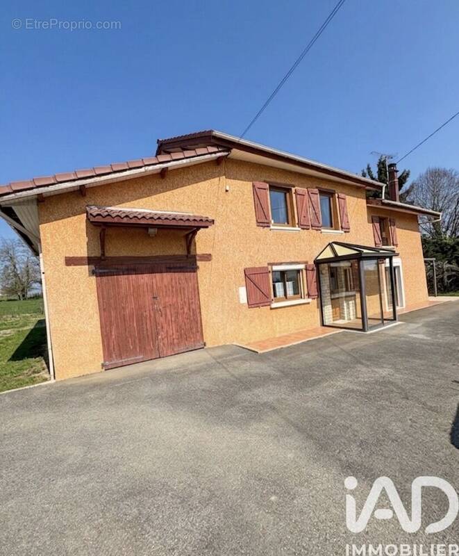 Photo 1 - Maison à LA TOUR-DU-PIN