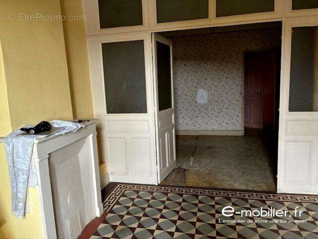 Appartement à SAINT-ANDRE-D'APCHON