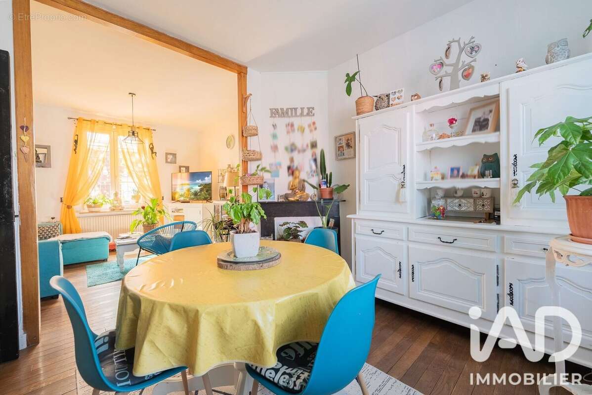 Photo 3 - Maison à VILLERS-SEMEUSE