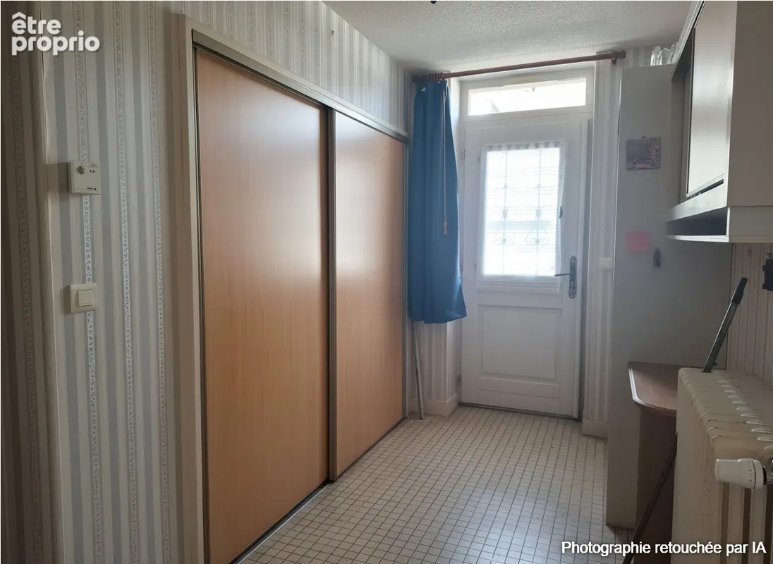 Maison de plain-pied Ainay Le Chateau 03 - photo 3