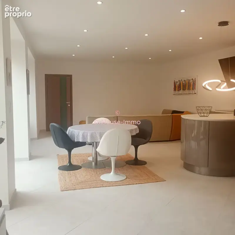 Appartement 3 pièces 110 m² à vendre à Le Puy-En-Velay (43000) - photo 11