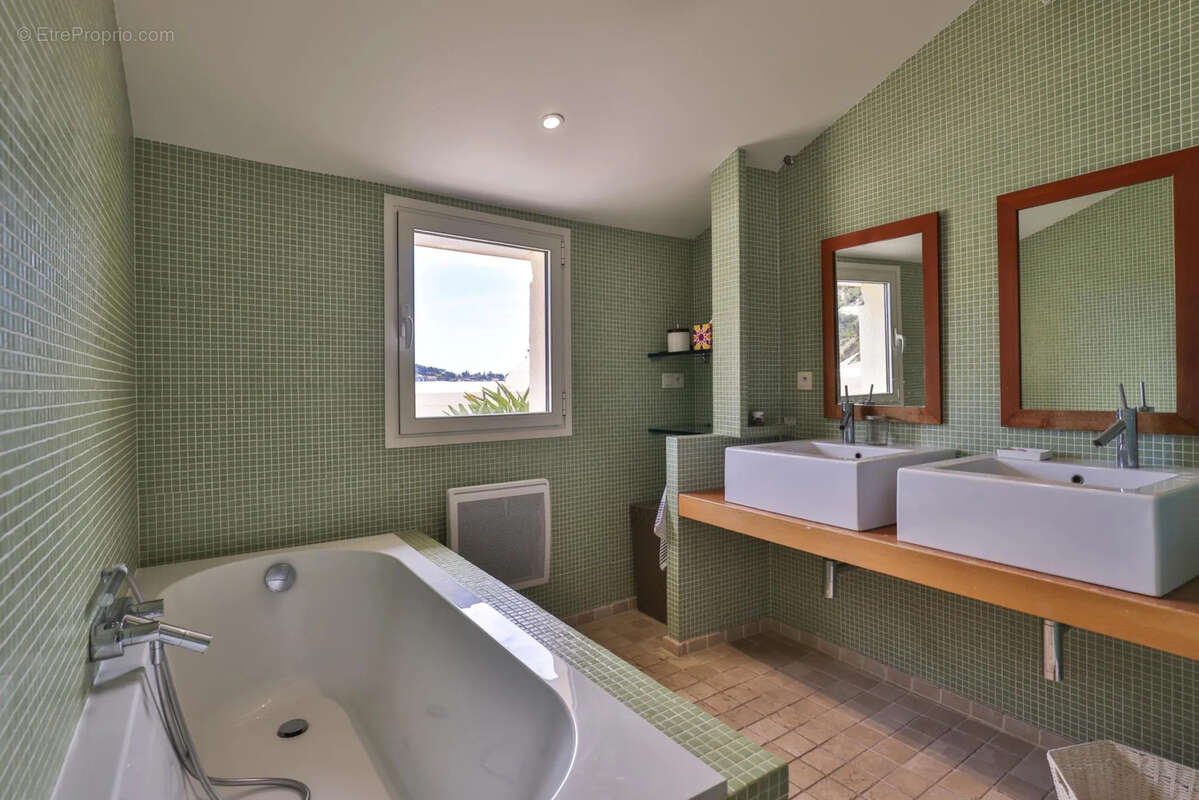 Appartement à VILLEFRANCHE-SUR-MER