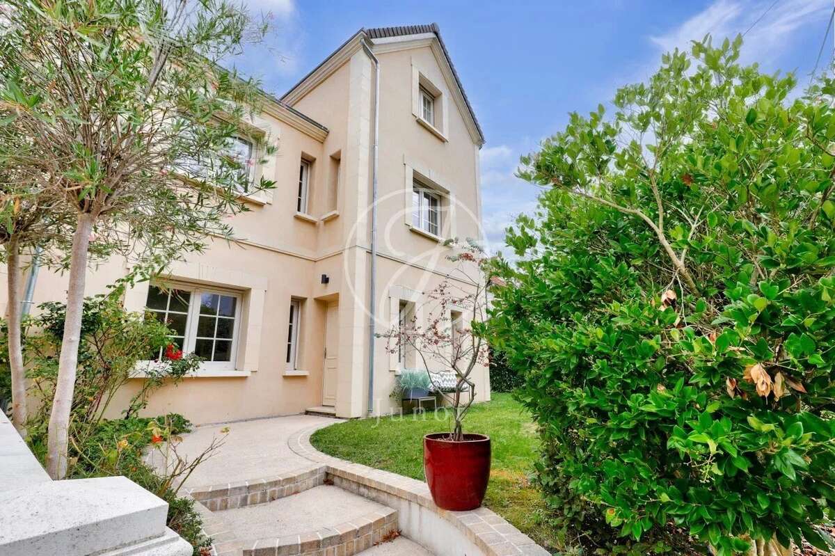 Maison à LE VESINET