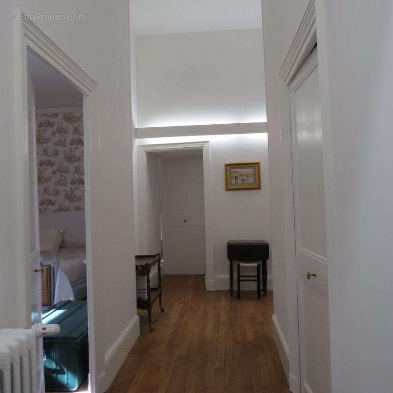 Maison à FONTENAY-LE-COMTE