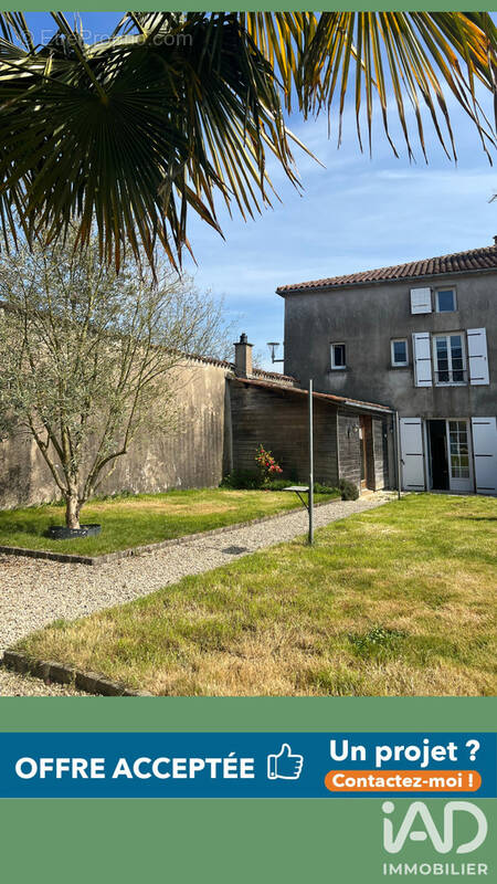 Photo 1 - Maison à LA FORET-SUR-SEVRE