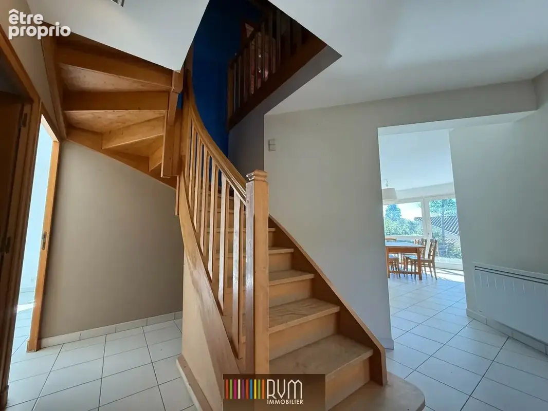 Maison 16 pièces 149 m² à vendre à Germagnat (01250) - photo 8