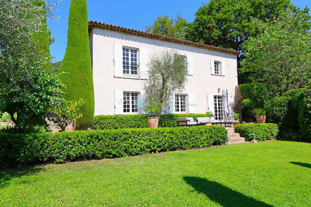 Maison à SPERACEDES