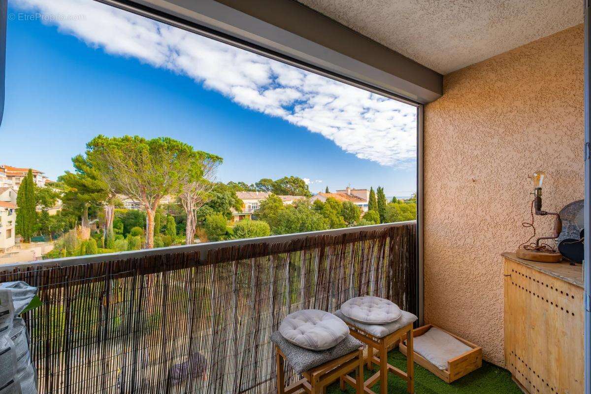 Appartement à FREJUS