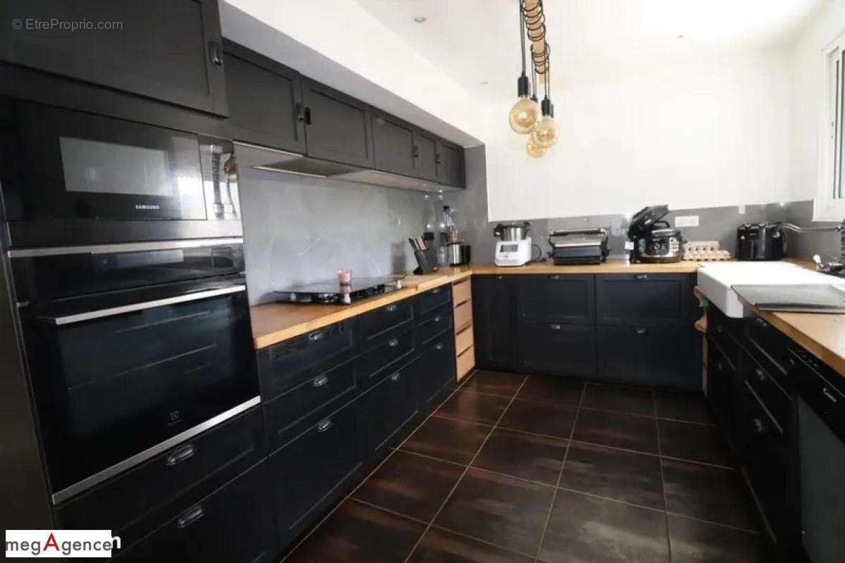 Maison à LA RICAMARIE