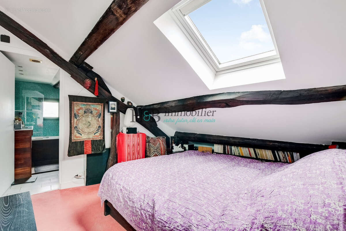 Appartement à PARIS-10E