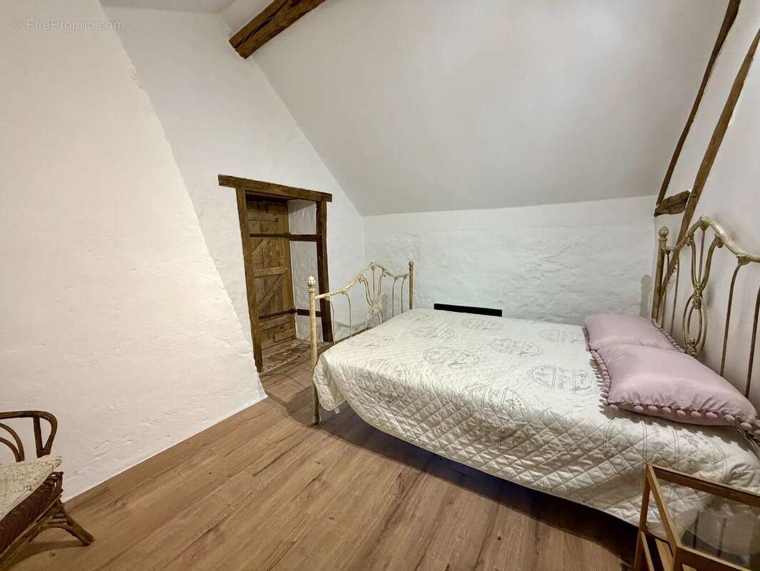 Maison à CHATEAU-CHINON(CAMPAGNE)