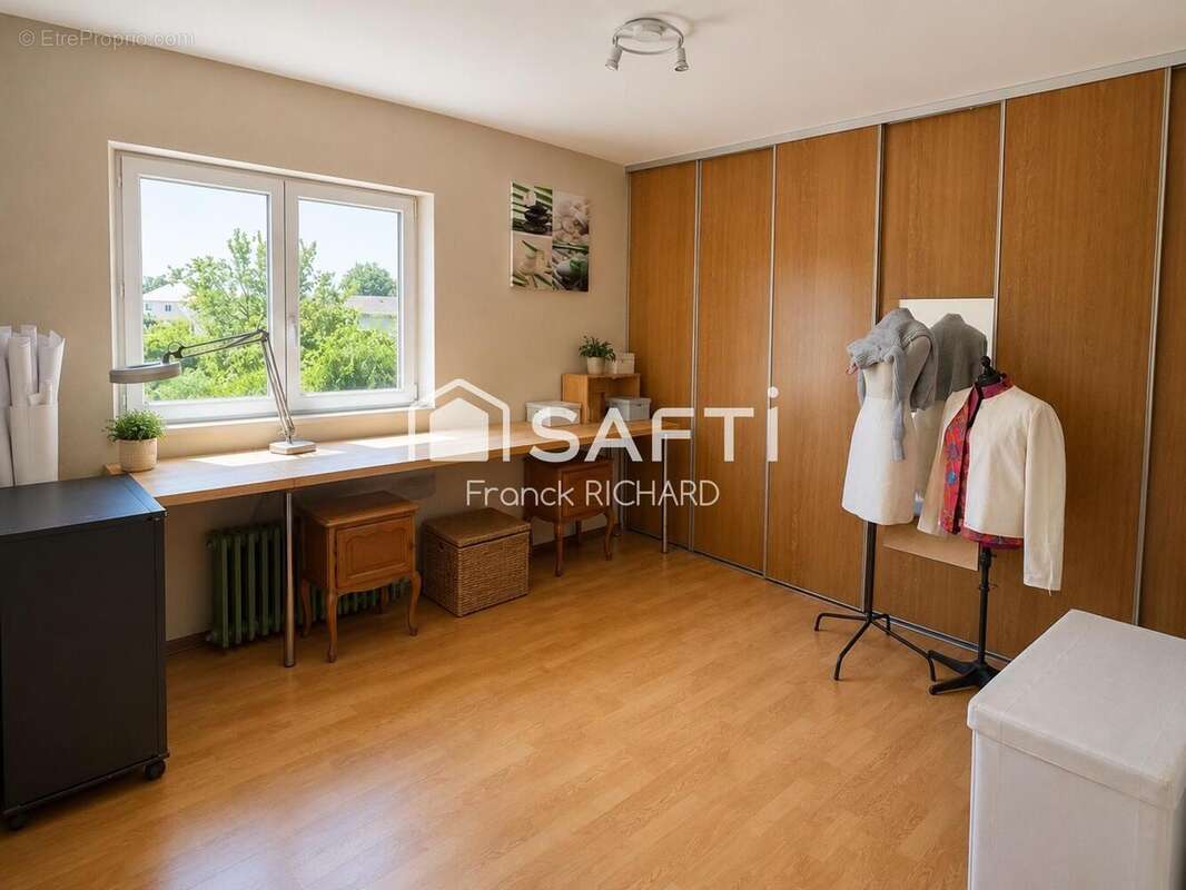 Photo 5 - Maison à CREVECOEUR-LE-GRAND