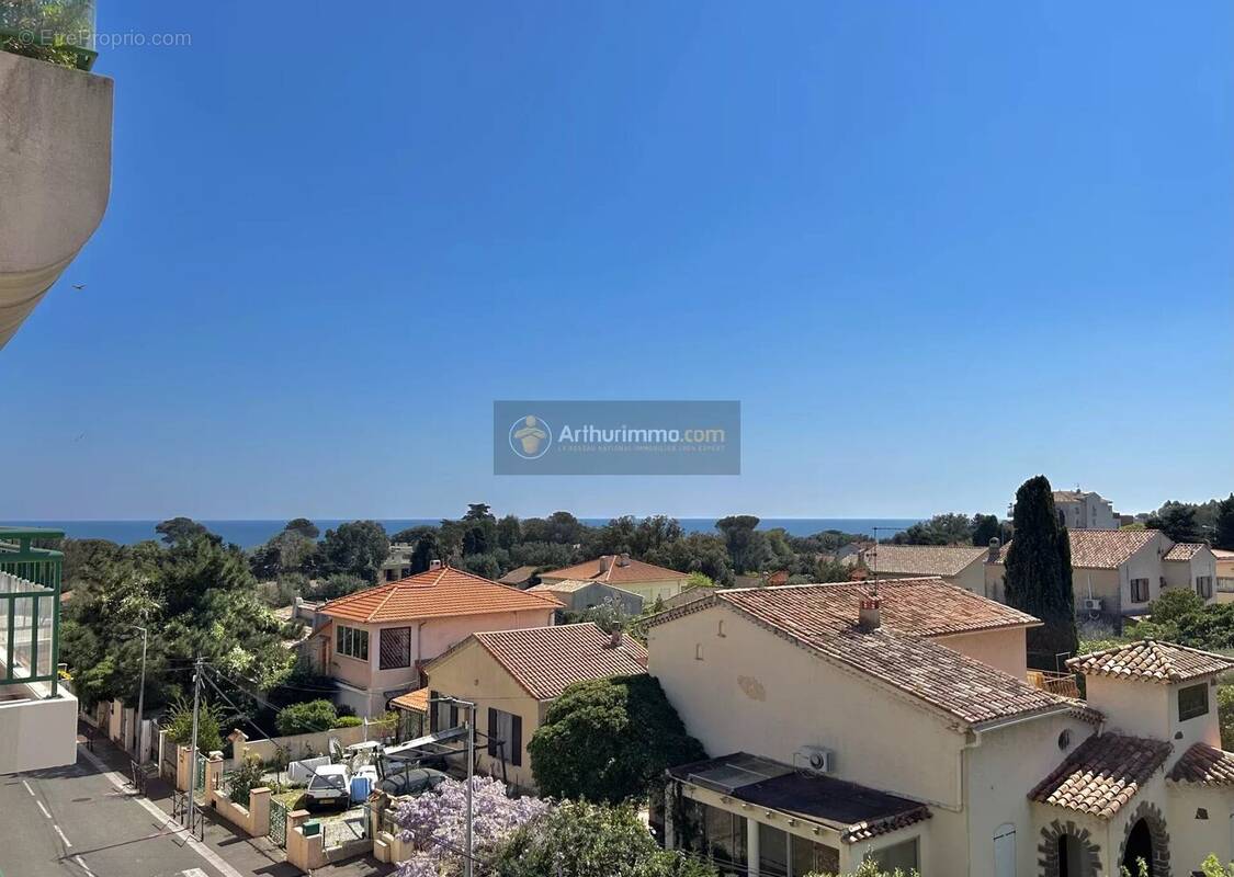 Appartement à FREJUS