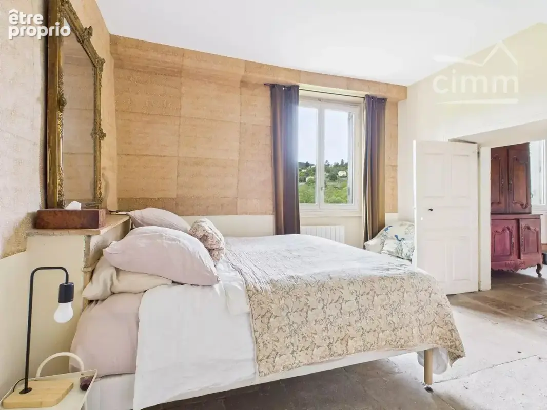 Bâtisse historique entièrement rénovée en chambres d'hôtes de standing (Sud Ardèche) - photo 11
