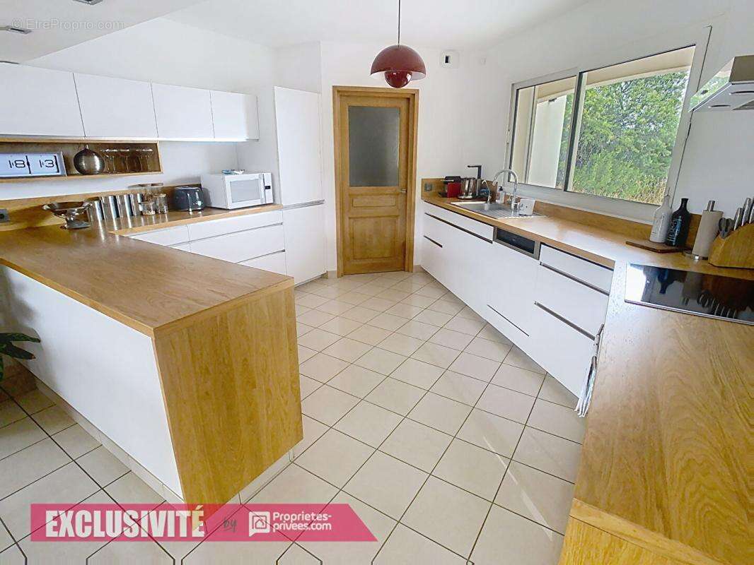 Maison à PLAN-D&#039;AUPS-SAINTE-BAUME