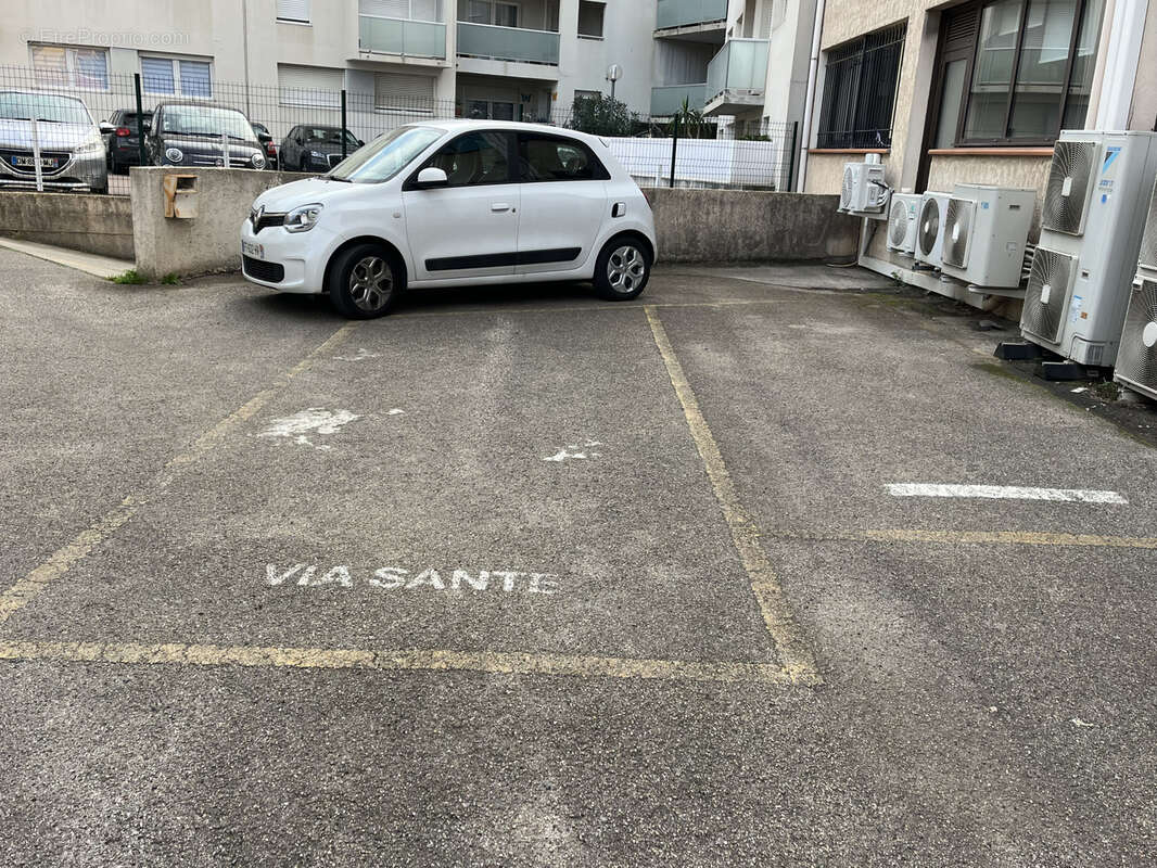 Commerce à PERPIGNAN