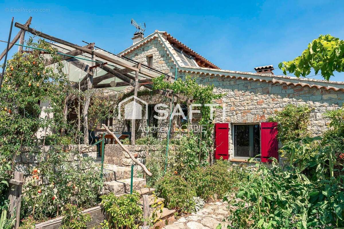 Photo 2 - Maison à SAINT-ANDRE-DE-CRUZIERES