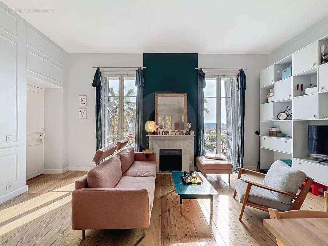 Appartement à MENTON