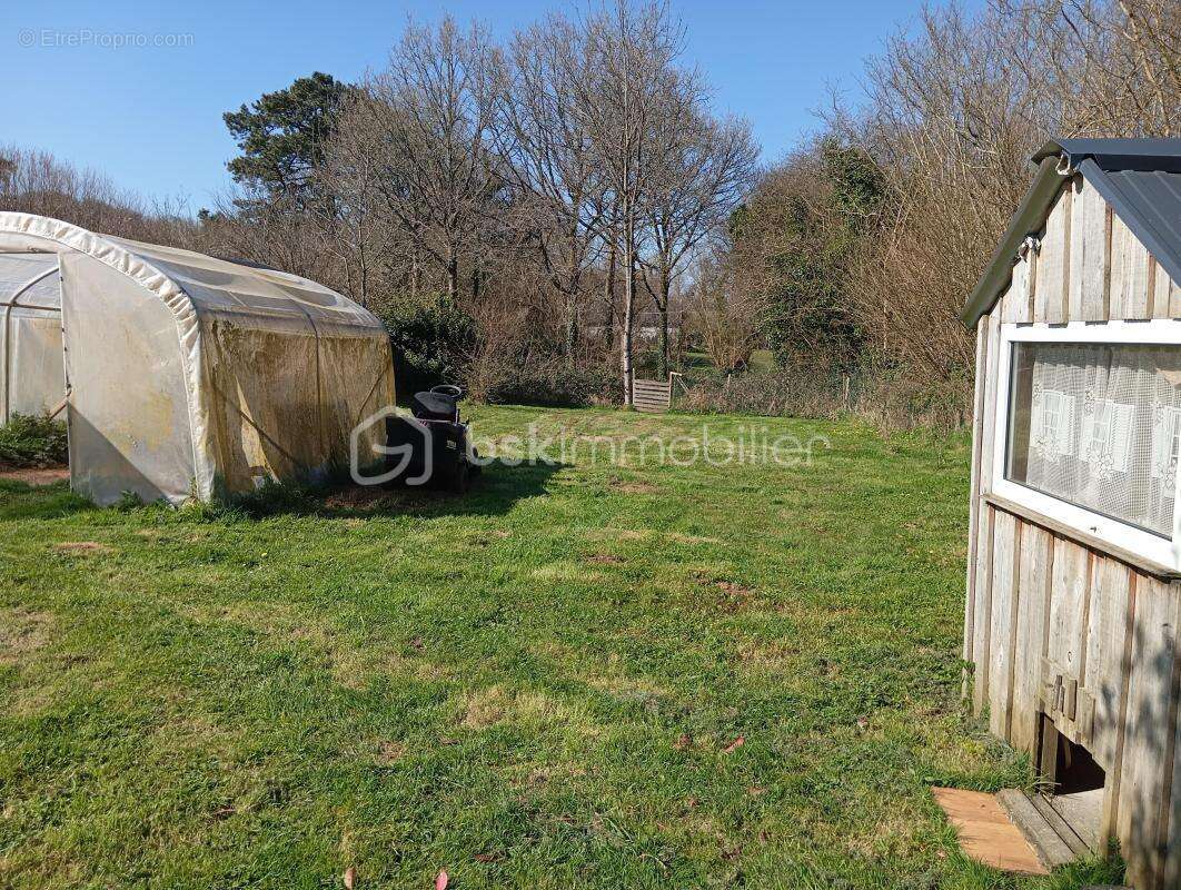 Maison à LA CHAPELLE-NEUVE