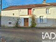 Photo 1 - Maison à MALIGNY