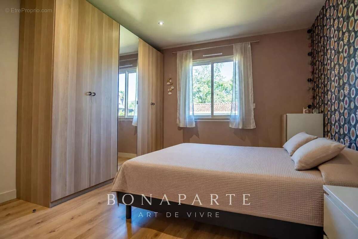 Maison à LESCAR