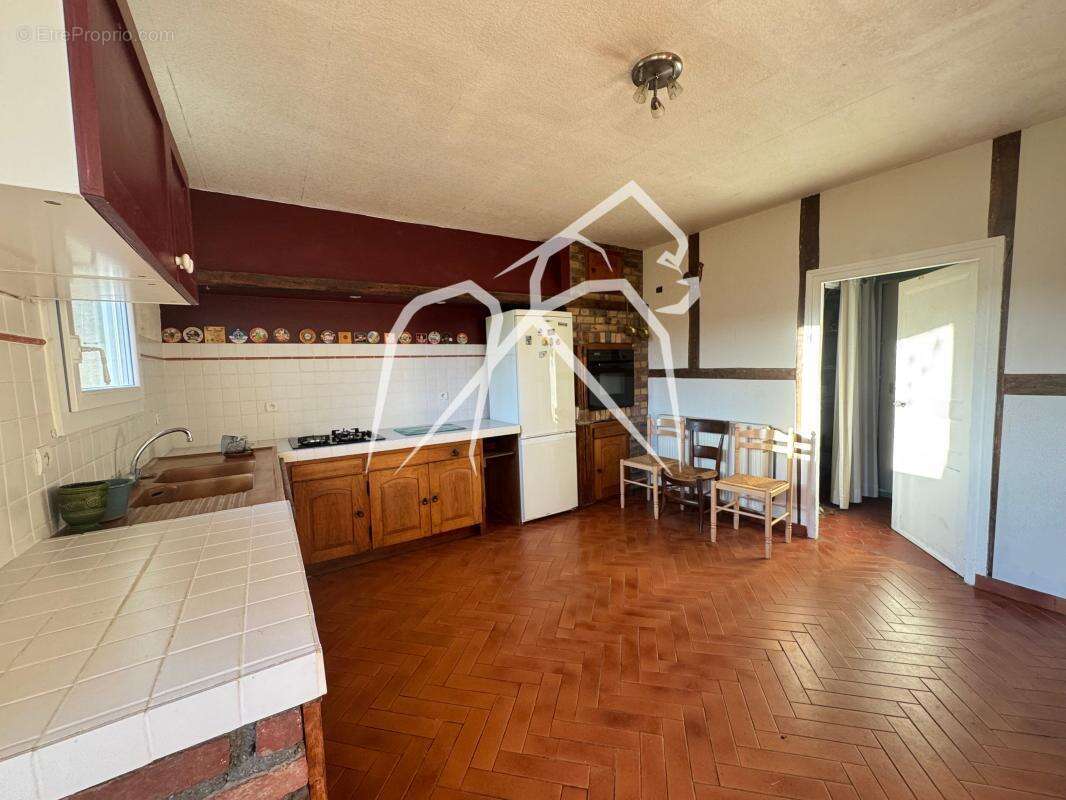 Maison à HEUDREVILLE-SUR-EURE