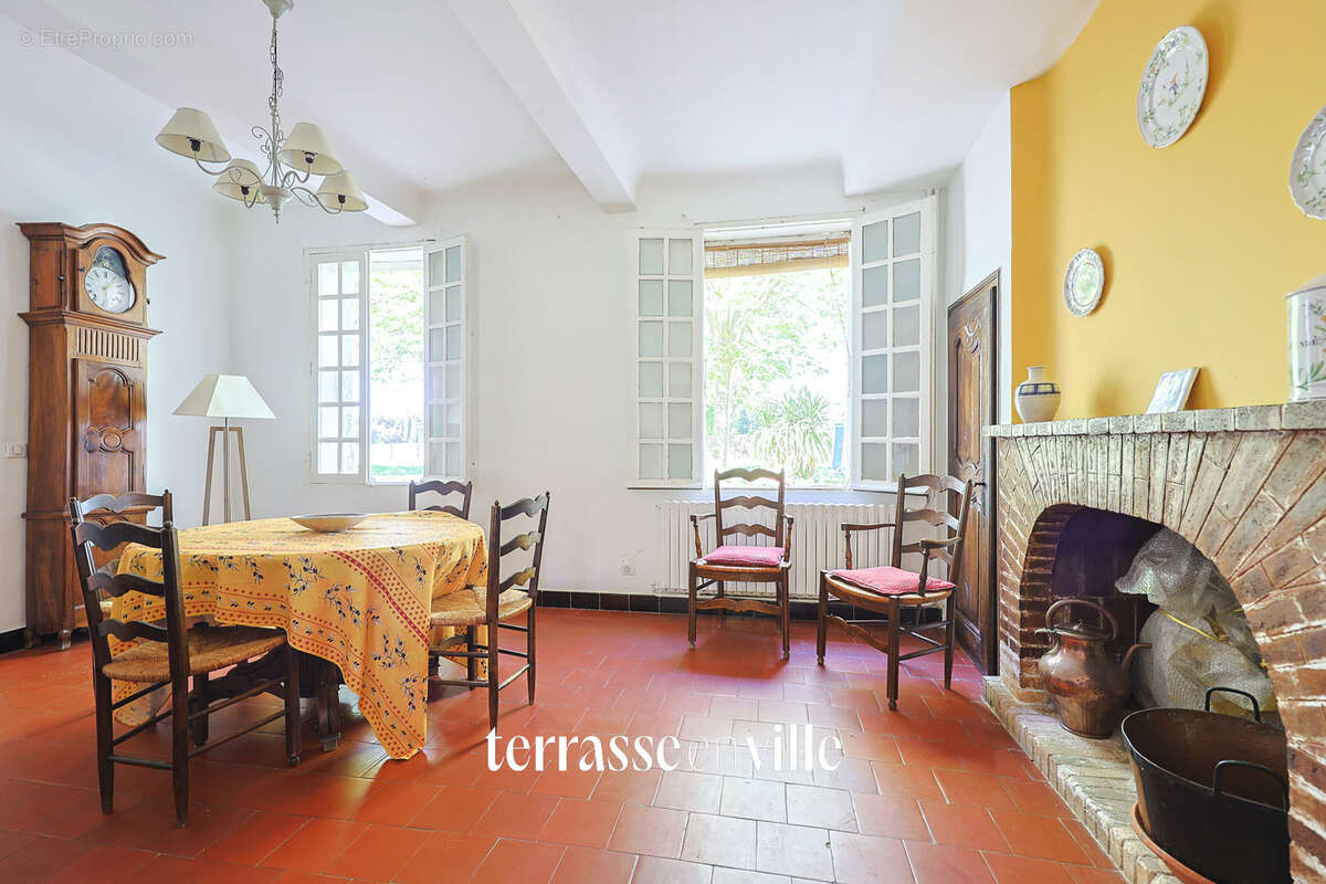 Maison à AIX-EN-PROVENCE