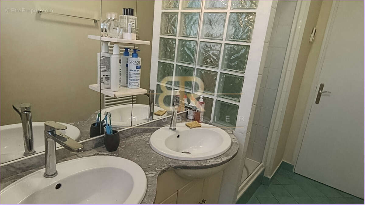Appartement à FONTENAY-SOUS-BOIS