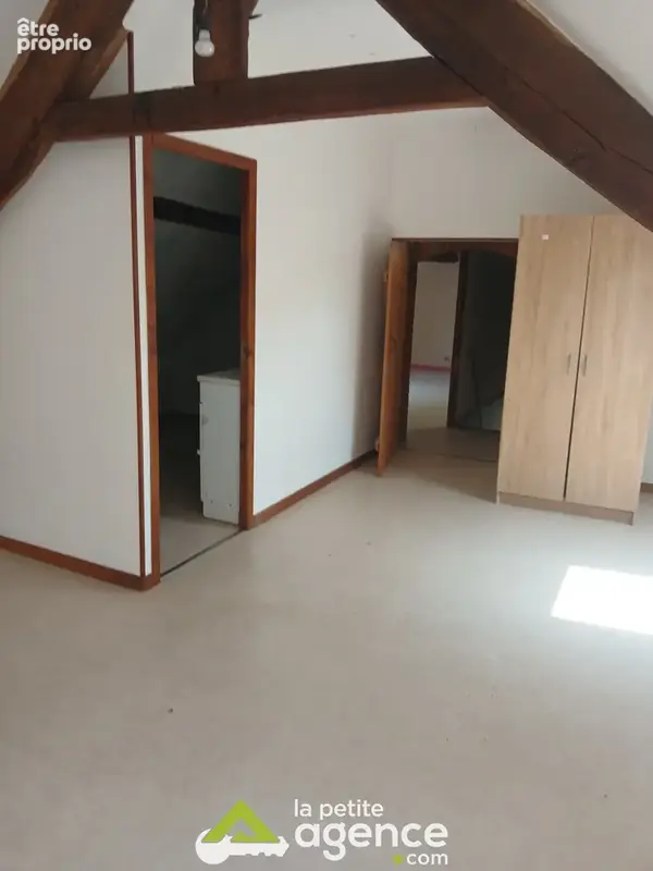 Maison 3 pièces 75 m² à vendre à La Guerche-Sur-L'aubois (18150) - photo 7