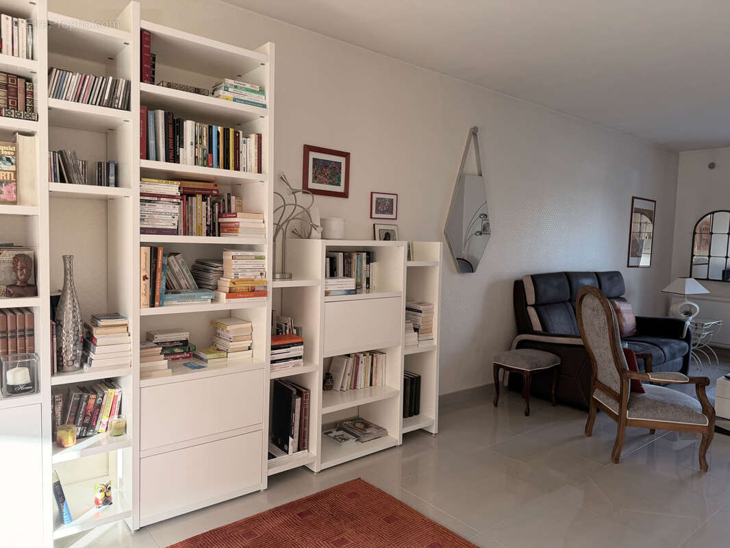 Maison à SAINT-SEBASTIEN-SUR-LOIRE