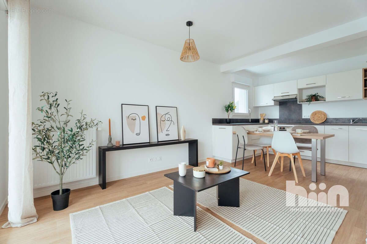 Appartement à PLOEREN